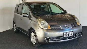 Nissan Note 2005 photo 2