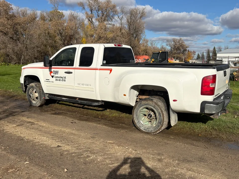 GMC Sierra 3500Hd 2009 photo 3