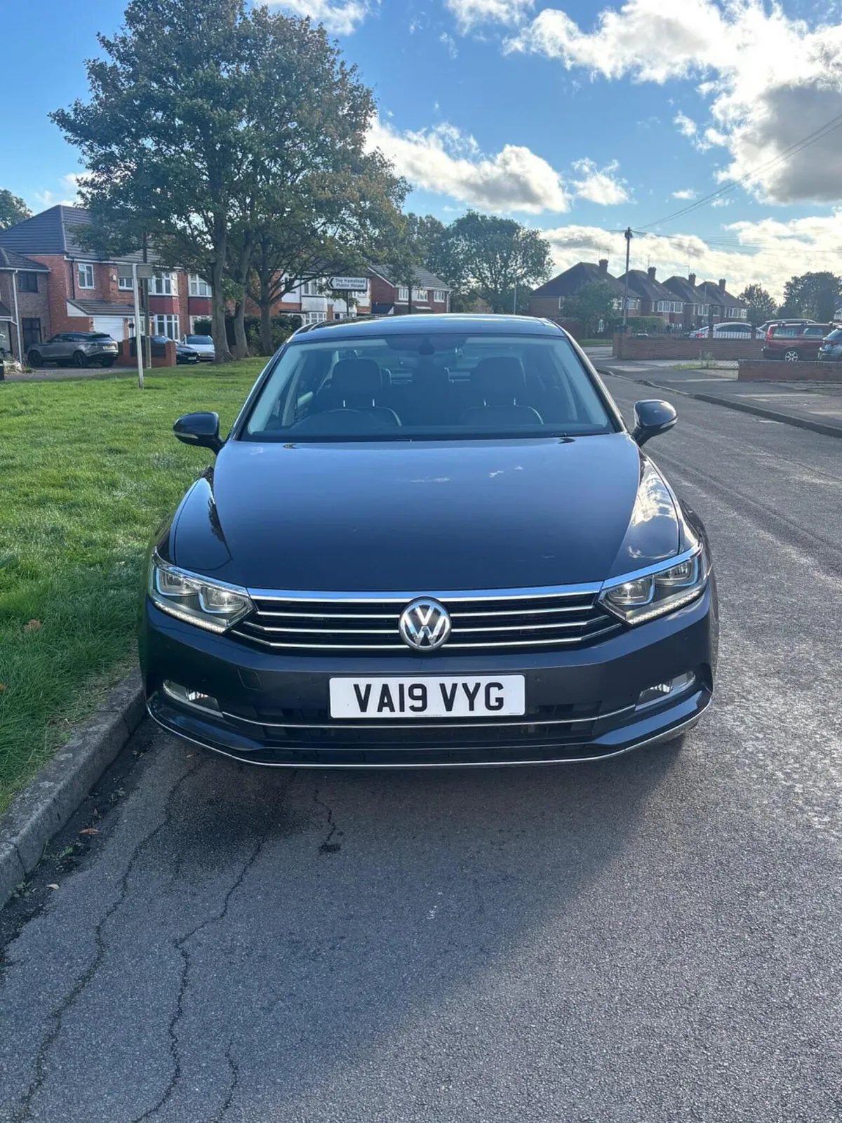 Volkswagen Passat 2019 photo 2