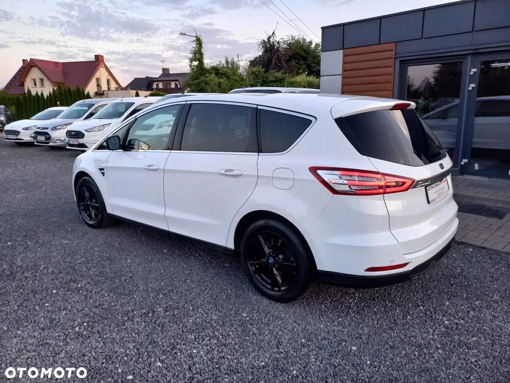 Ford S-Max 2016 photo 4