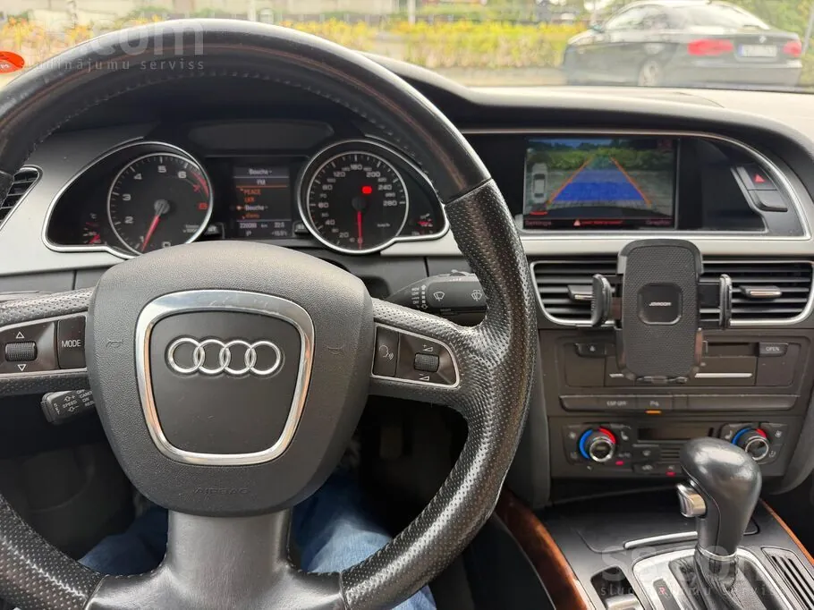 Audi A5 2009 photo 4