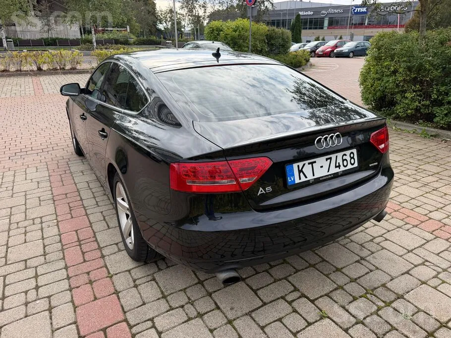 Audi A5 2009 photo 5