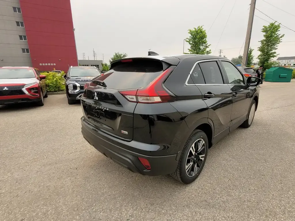 Mitsubishi Eclipse Cross 2026 photo 5