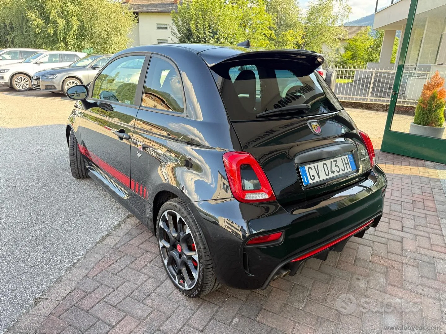 Abarth 595 2018 photo 3