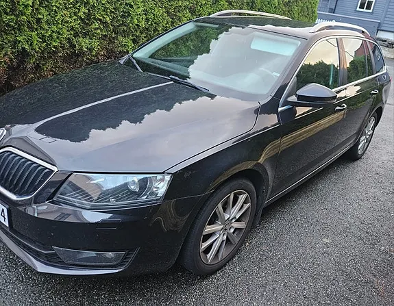 Skoda Octavia 2014 photo 3