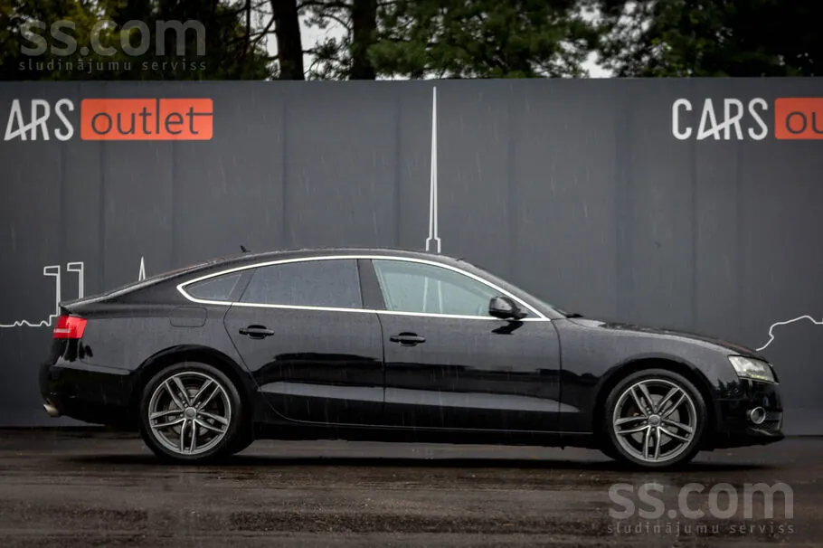 Audi A5 2010 photo 4