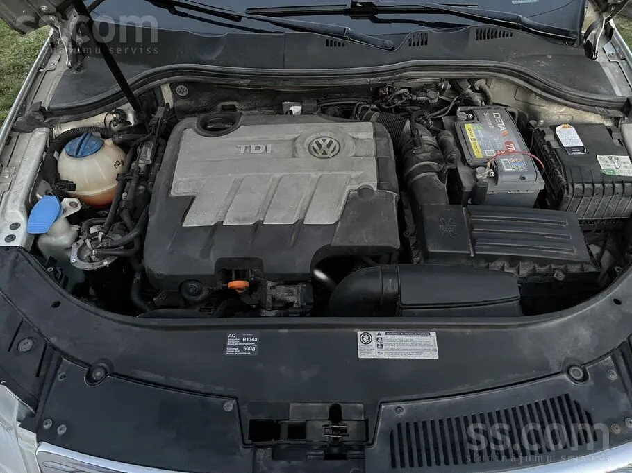 Volkswagen Passat 2010 photo 5