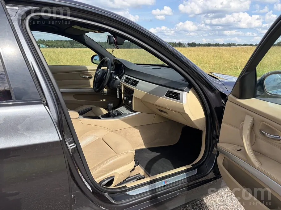 BMW 320 2006 photo 4