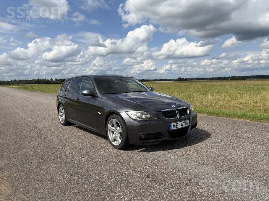 BMW 320
