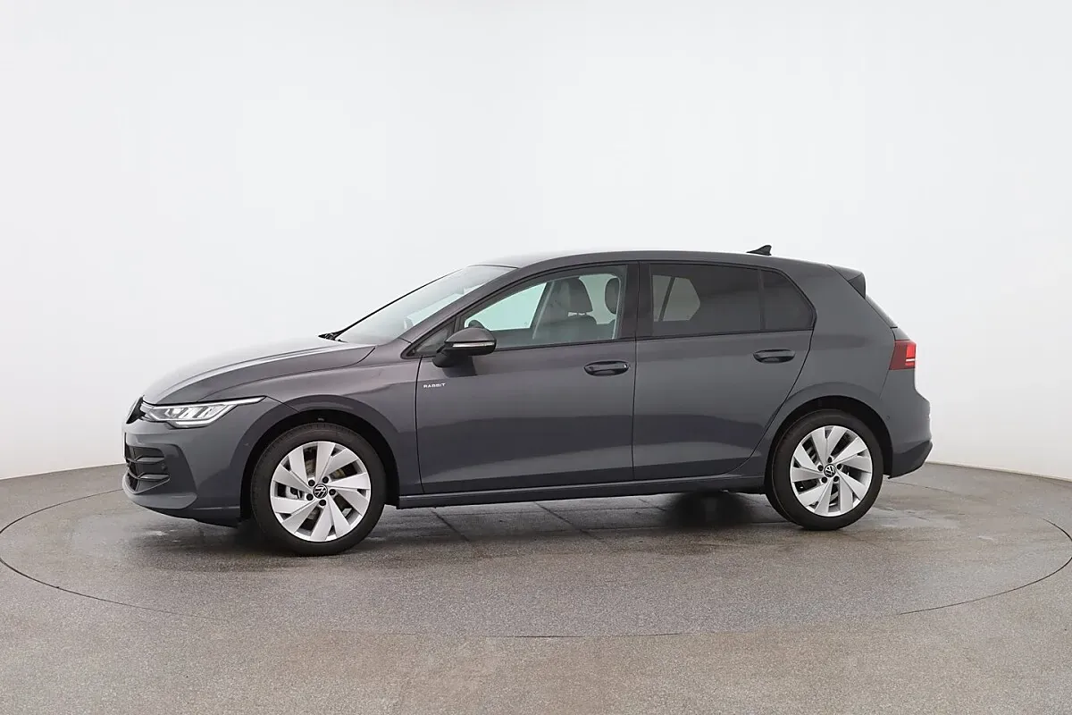 Volkswagen Golf 2026 photo 2