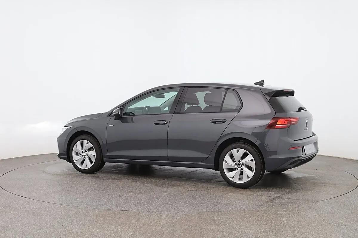 Volkswagen Golf 2026 photo 3
