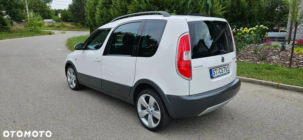 Skoda Roomster 2014 photo 5