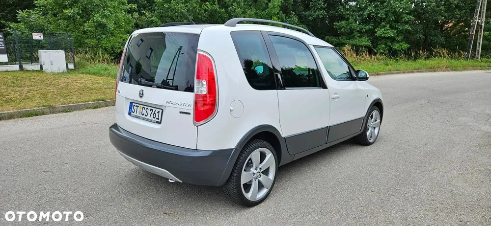 Skoda Roomster 2014 photo 3