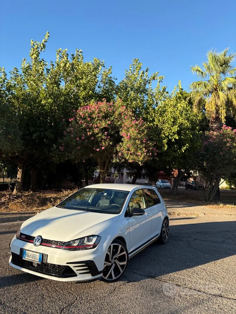 Volkswagen Golf Gti 2017 photo 3