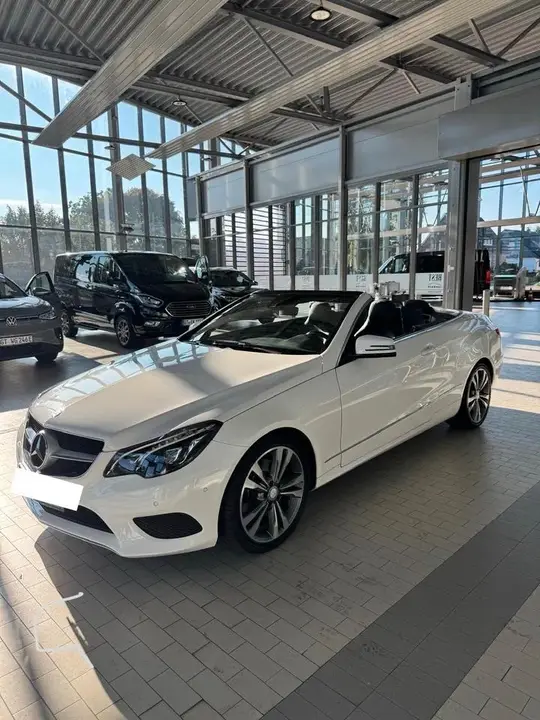 Mercedes-Benz E 200 Cabrio