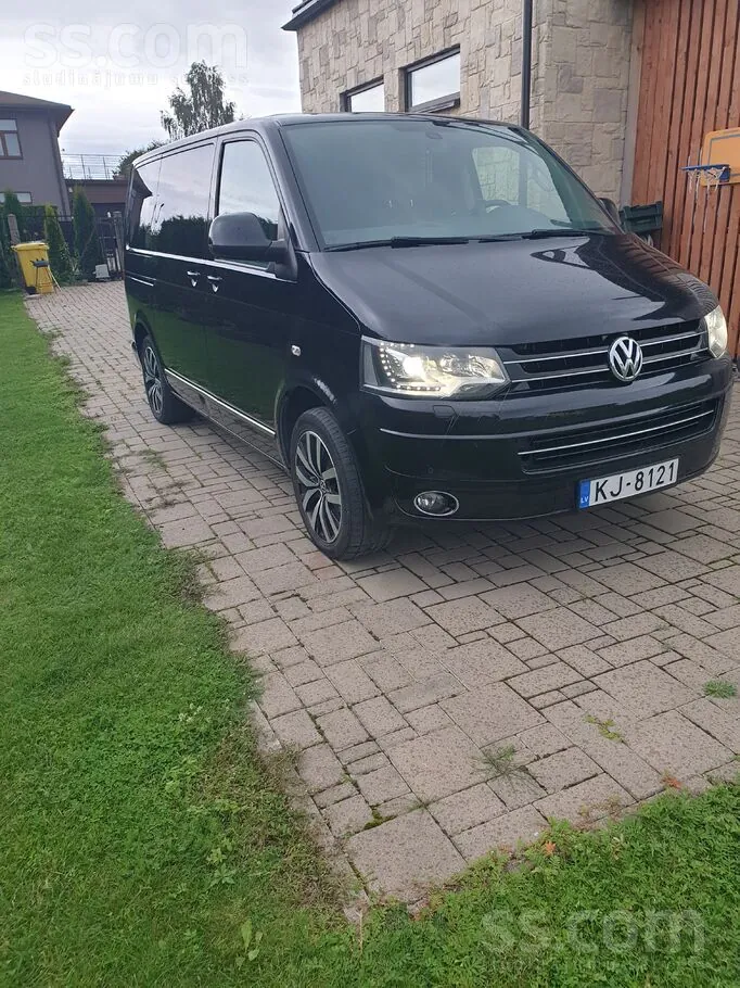 Volkswagen Multivan 2015 photo 4