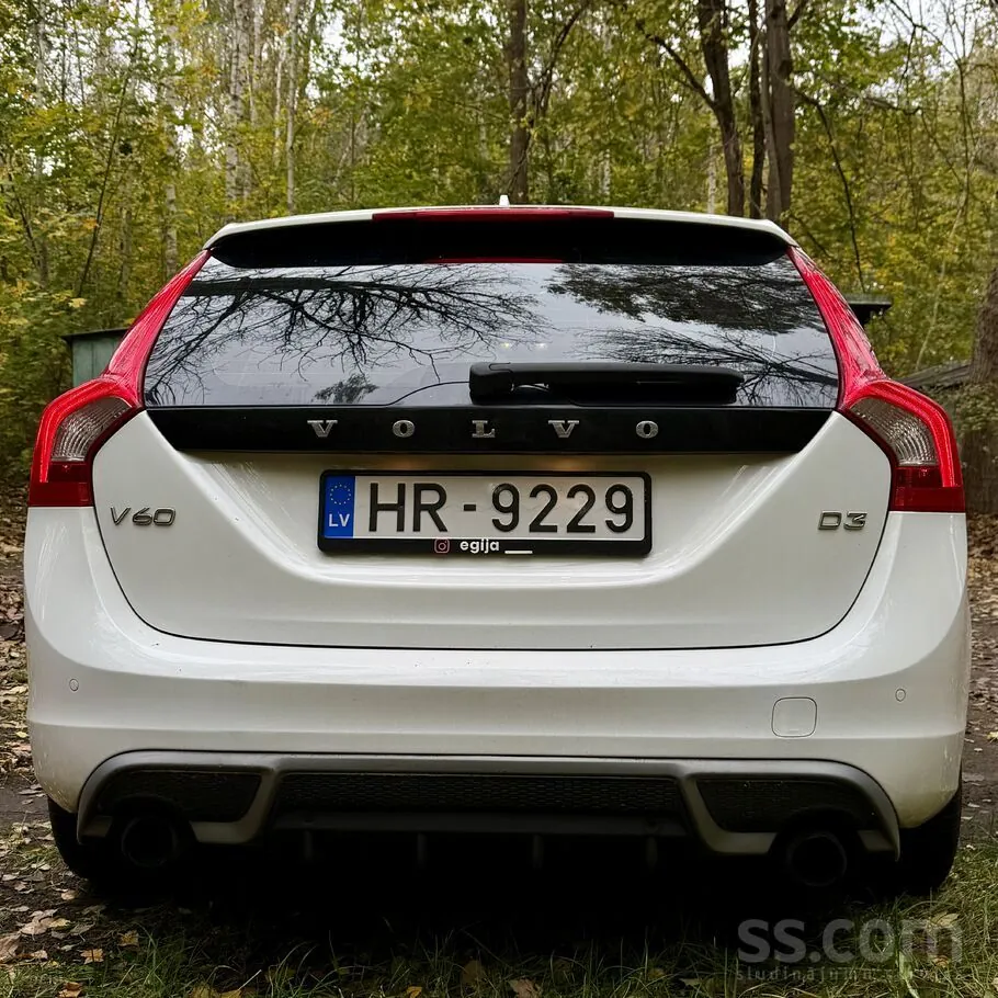 Volvo V60 2013 photo 3