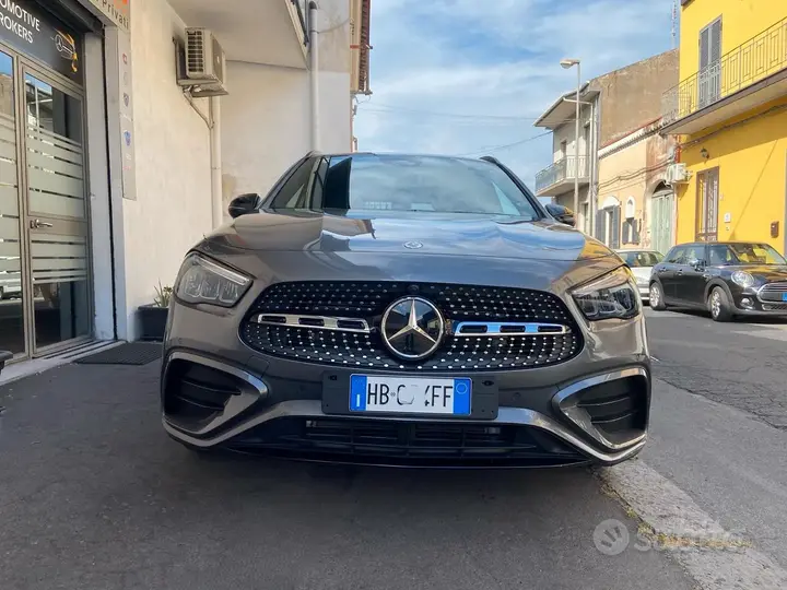 Mercedes-Benz Gla 2025 photo 3