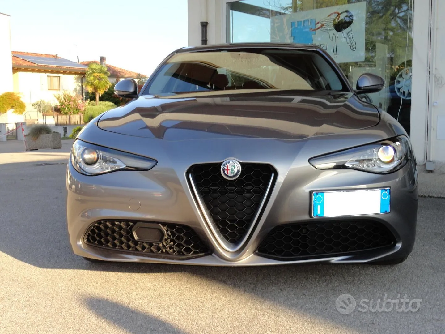 Alfa Romeo Giulia 2018 photo 2