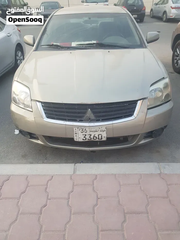 Mitsubishi Galant 2009 photo 3