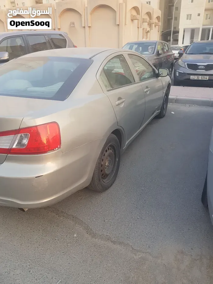Mitsubishi Galant 2009 photo 4