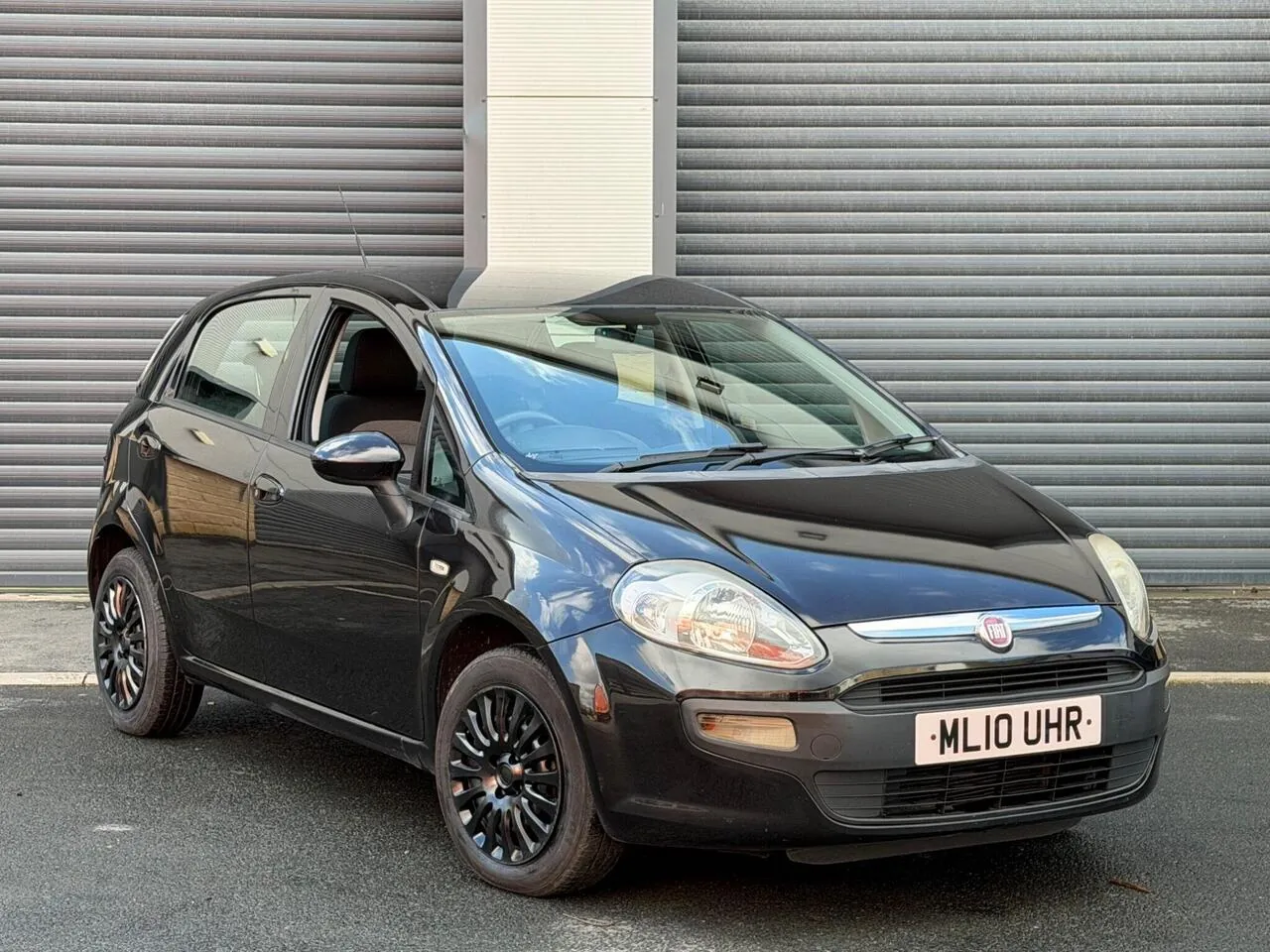Fiat Punto Evo 2010 photo 2