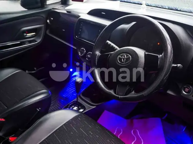 Toyota Vitz 2017 photo 5
