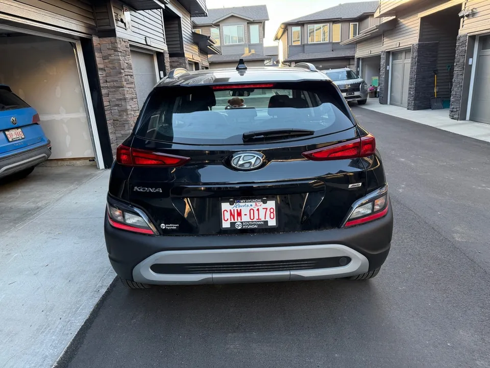 Hyundai Kona 2023 photo 2