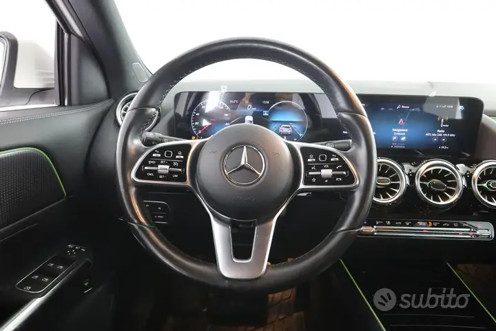 Mercedes-Benz Gla 2022 photo 5