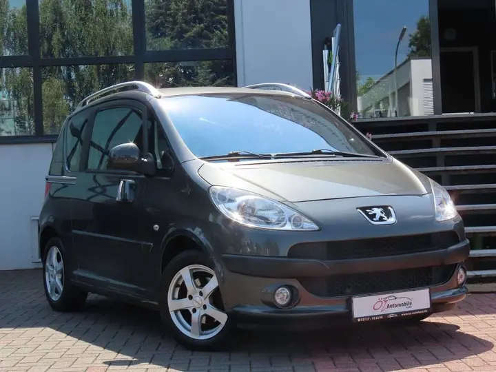 Peugeot 1007