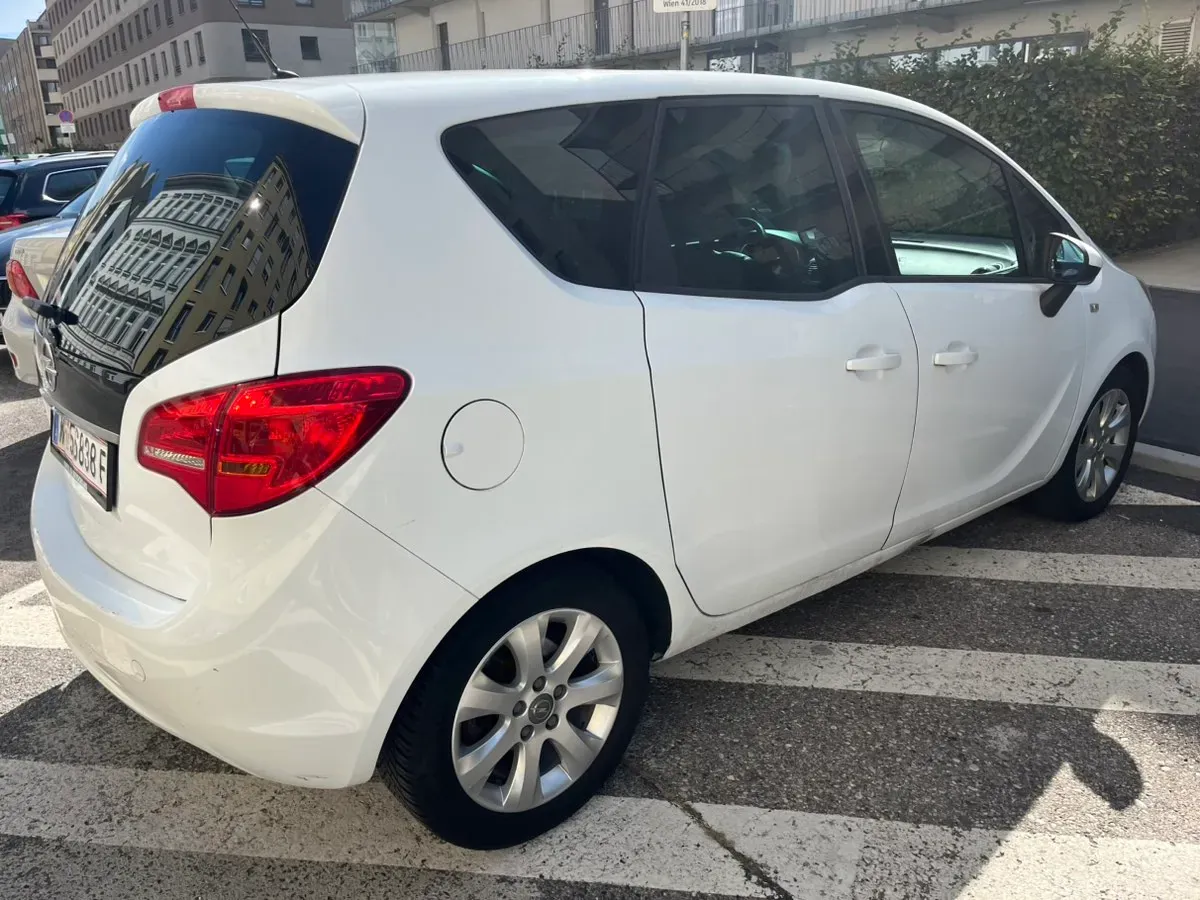 Opel Meriva 2010 photo 3