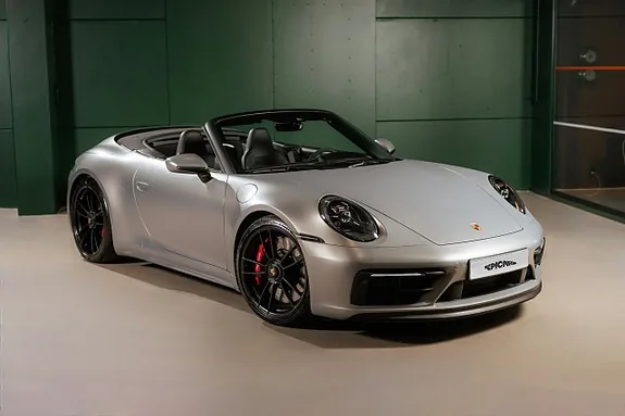 Porsche 911 2022 photo 5