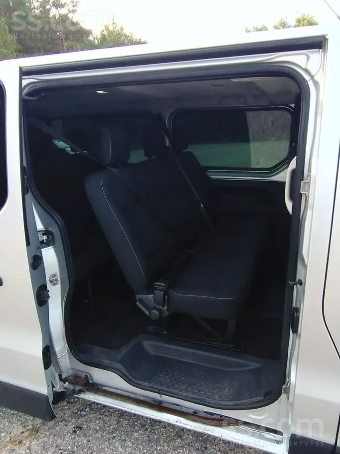 Renault Trafic 2015 photo 5
