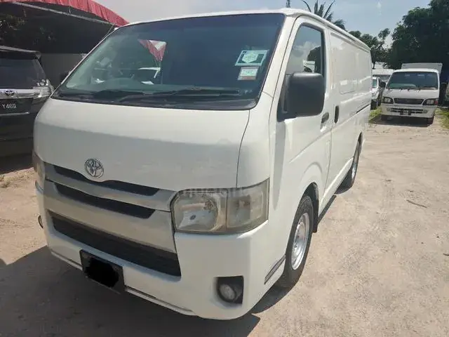 Toyota Hiace