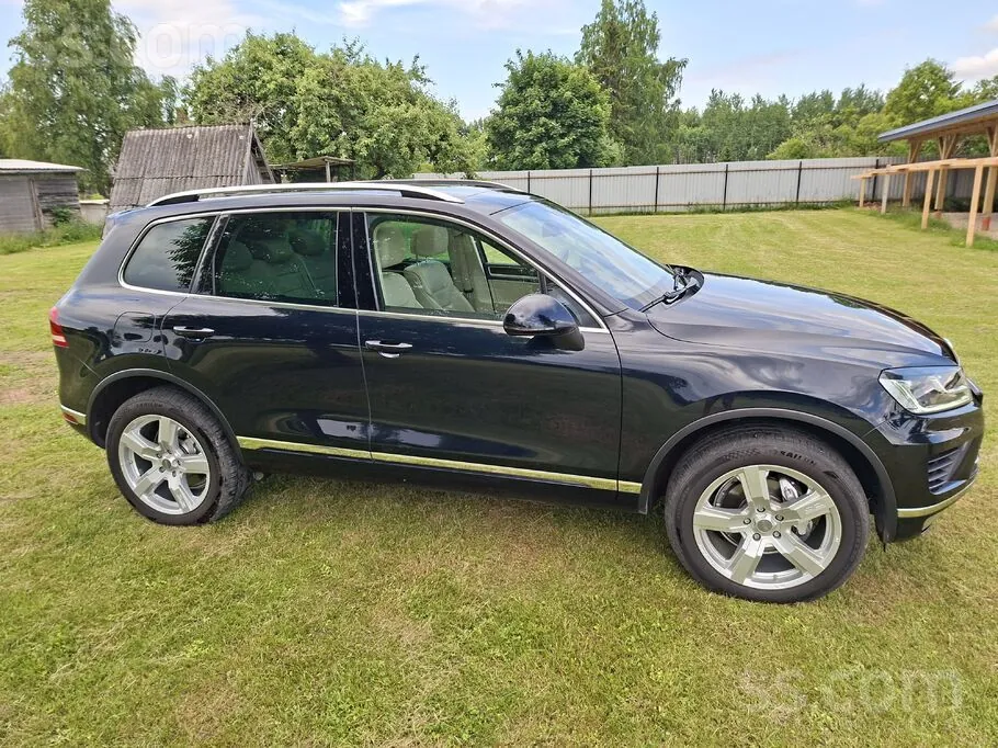 Volkswagen Touareg 2015 photo 4
