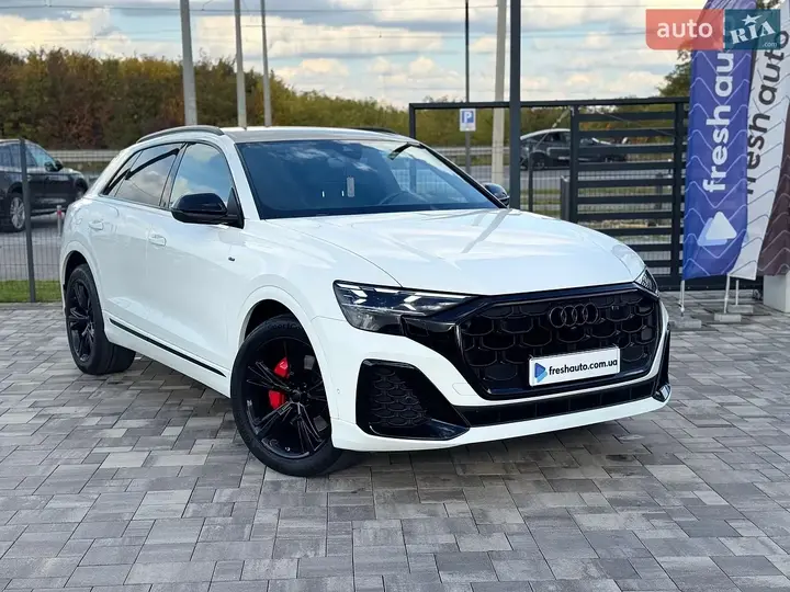 Audi Q8