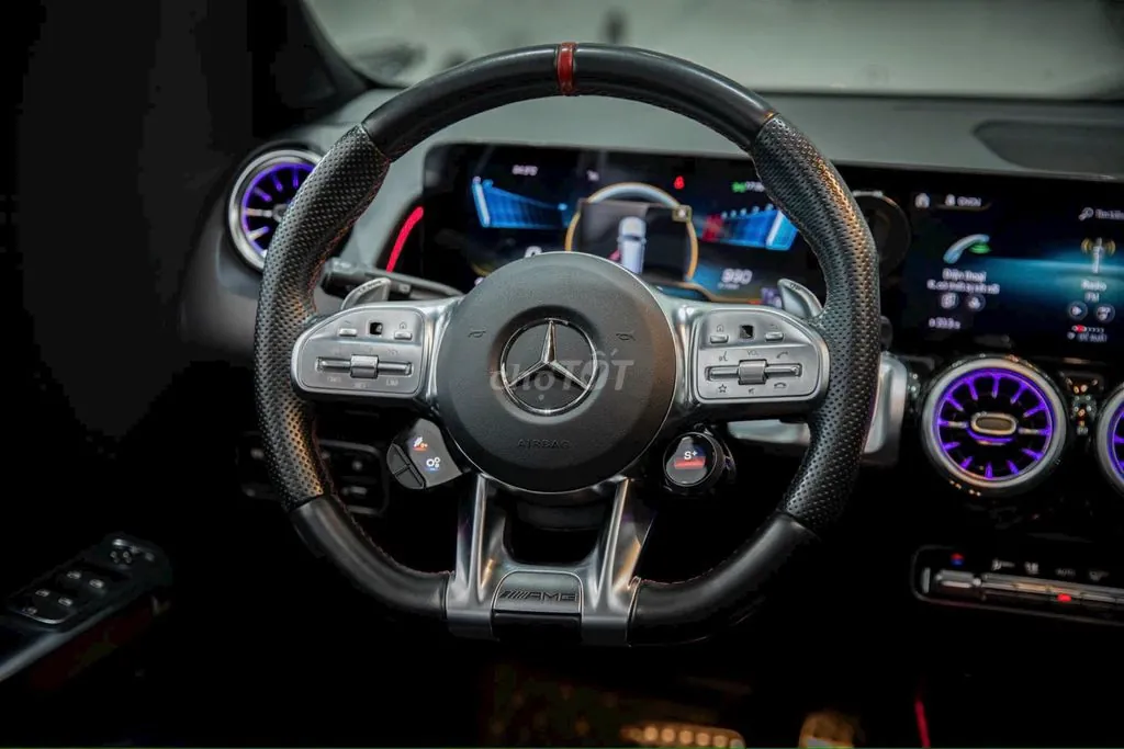 Mercedes-Benz Glb 2022 photo 2