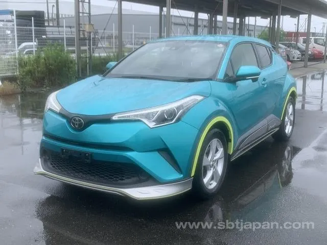 Toyota C-Hr 2016 photo 2