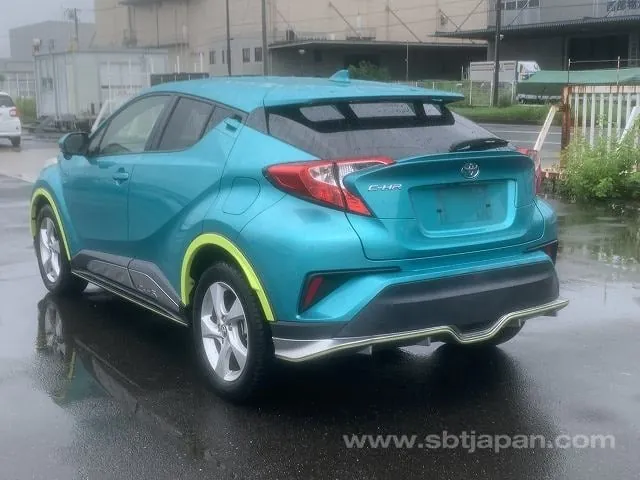 Toyota C-Hr 2016 photo 3