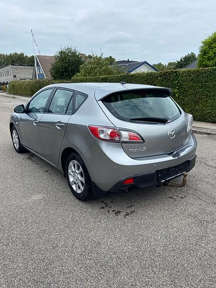 Mazda 3 2010 photo 4