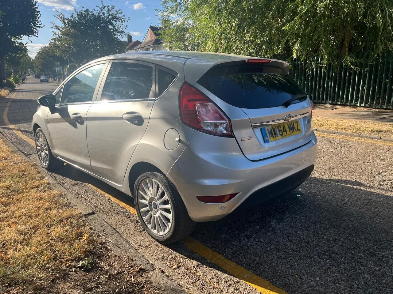 Ford Fiesta 2014 photo 4