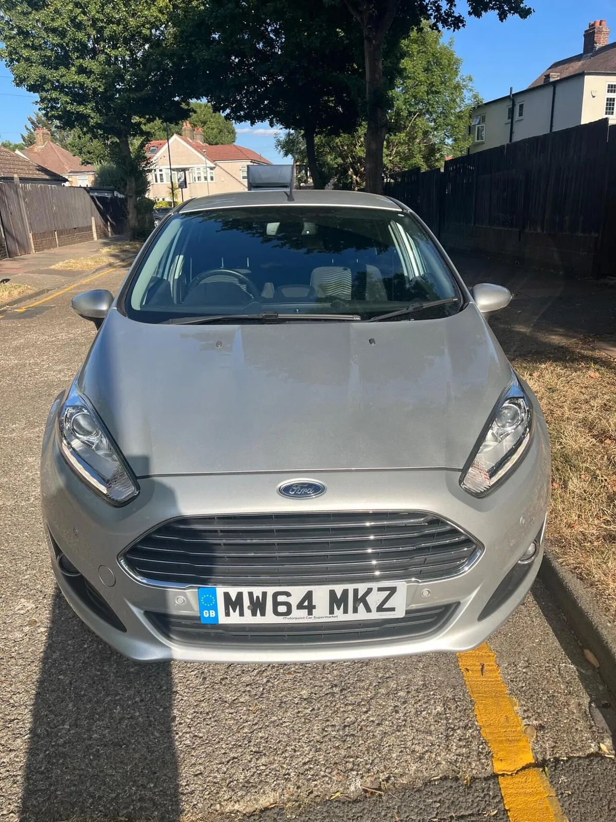 Ford Fiesta 2014 photo 2