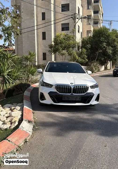 BMW 5 Series 2024 photo 2