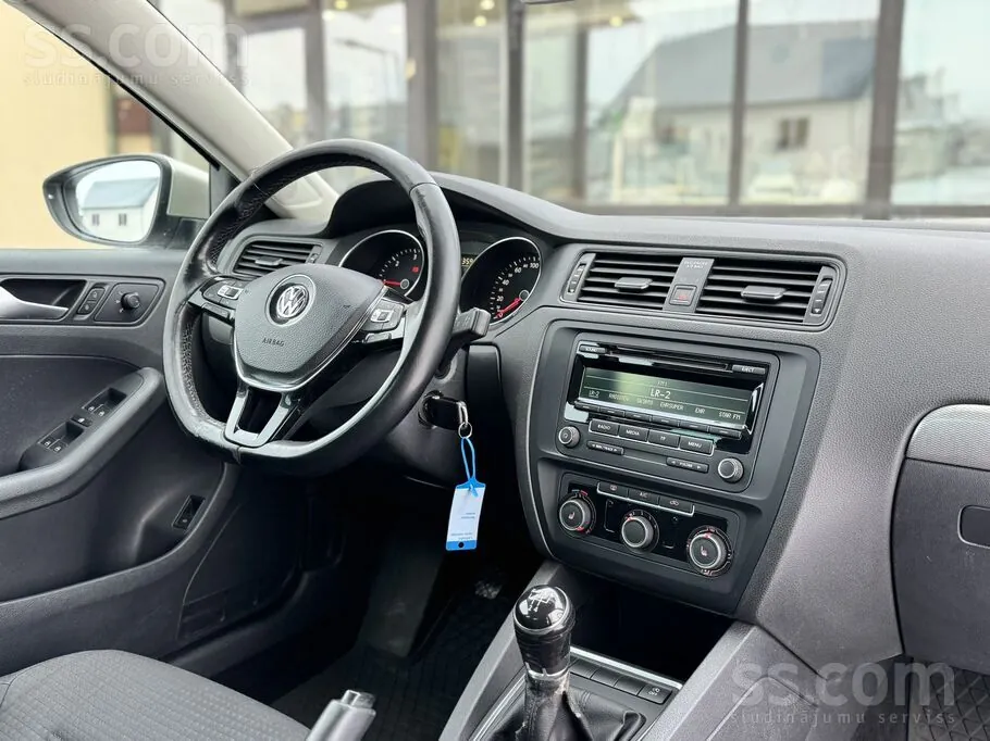 Volkswagen Jetta 2015 photo 5