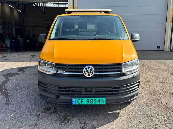 Volkswagen Transporter 2019 photo 2