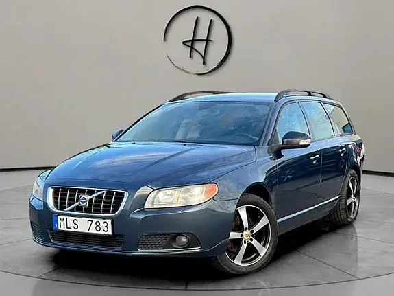 Volvo V70 2009 photo 2