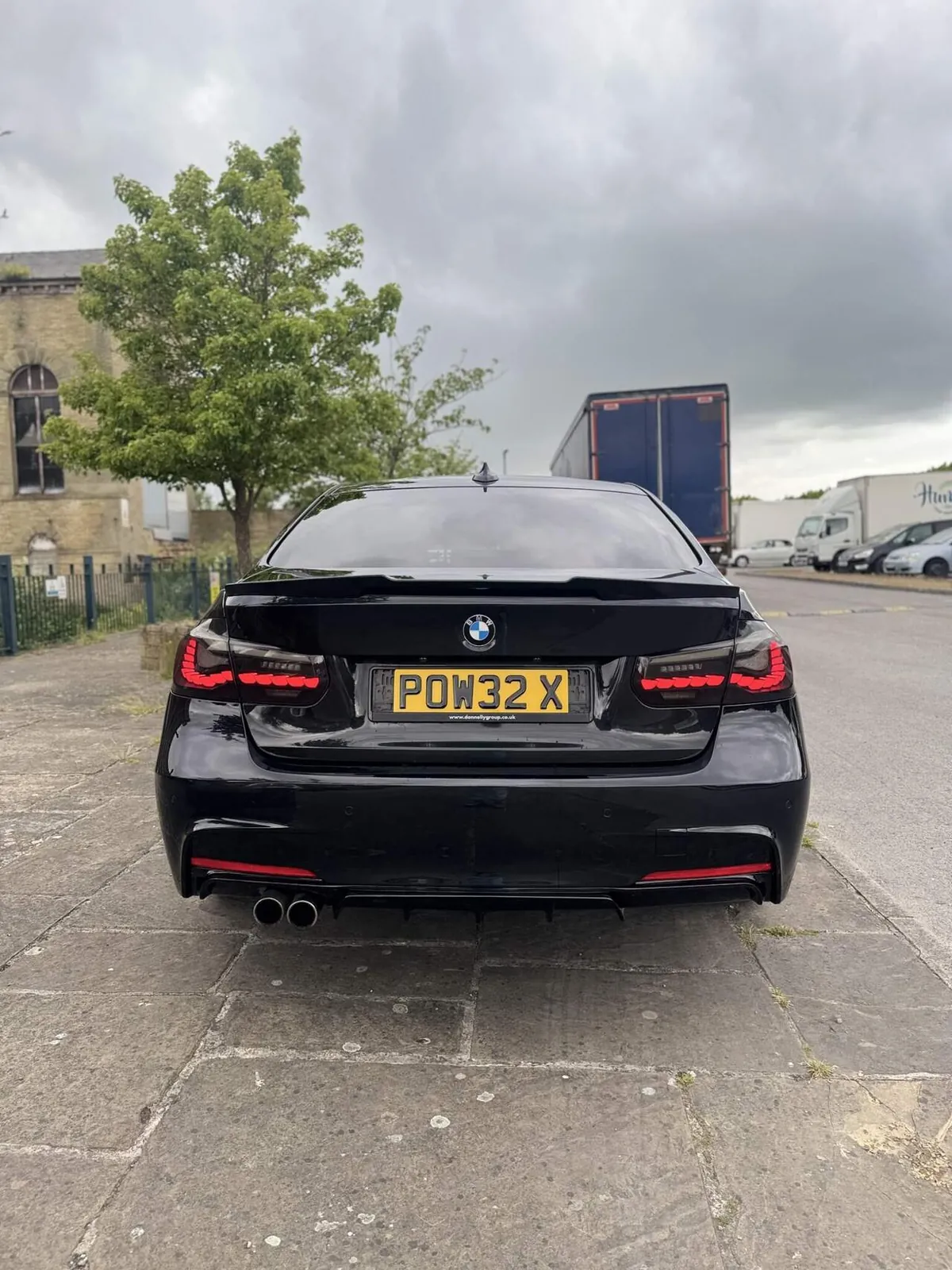 BMW 3 Series 2018 photo 4