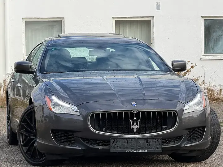 Maserati Quattroporte