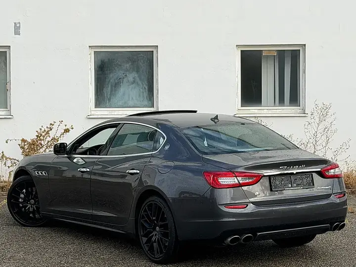 Maserati Quattroporte 2016 photo 3