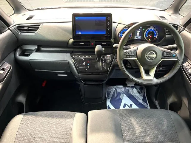Nissan Luks 2025 photo 2